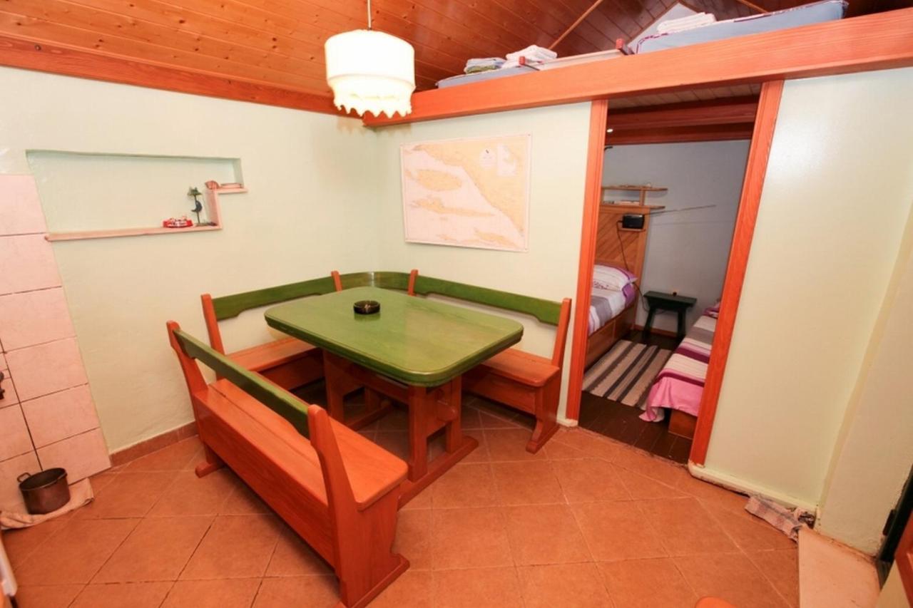 Robinson Capitano Villa Bol Ngoại thất bức ảnh